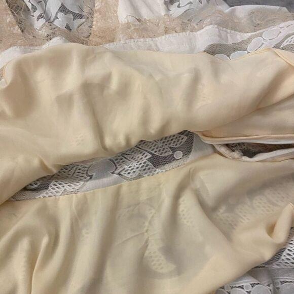 Alexis lace embroidered blouse, S - Picture 11 of 13